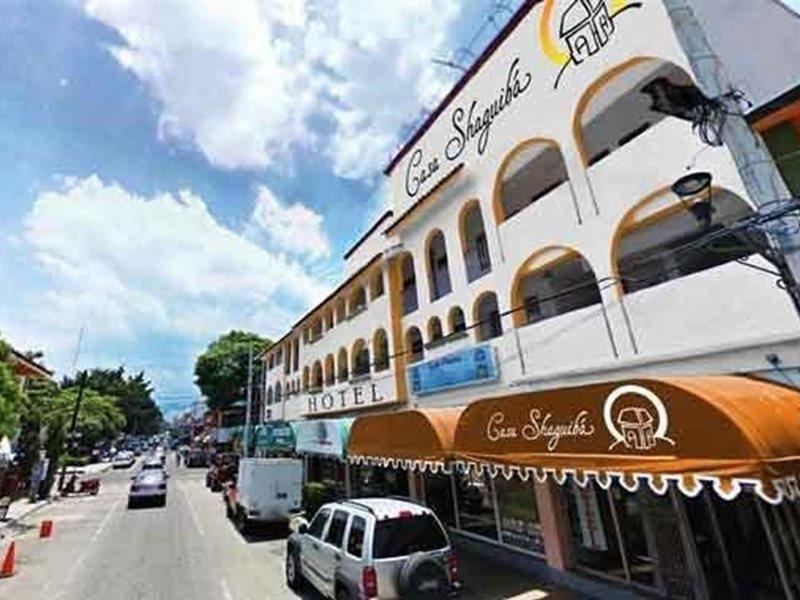 Casa Shaguiba Hotel Crucecita  Exterior photo